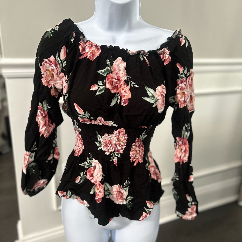 Off the shoulder’s top!